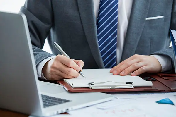 以色谋权法律认定什么罪