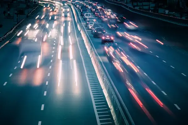 强买强卖出发了什么法律